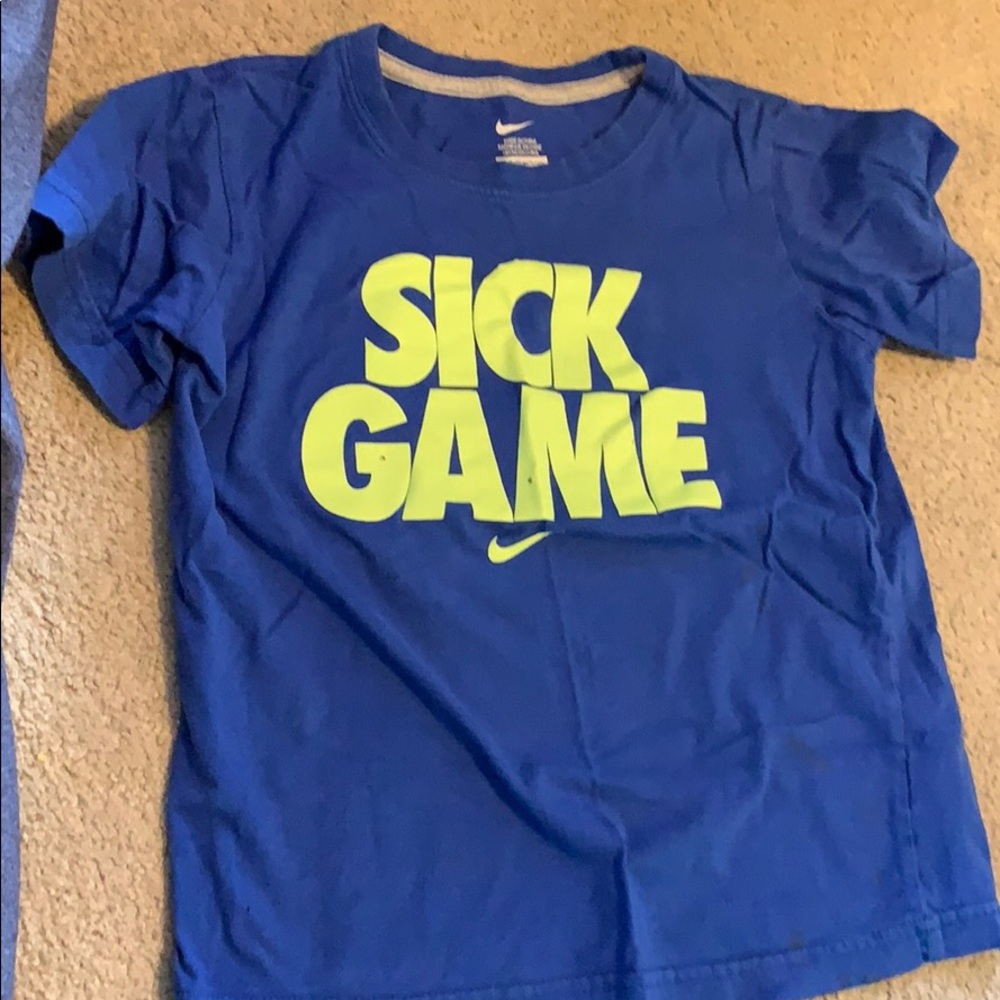 Nike shirt